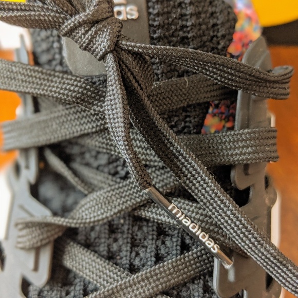 *SOLD* Adidas Ultraboost MiAdidas 8.5 Ultra Boost - Picture 4 of 7